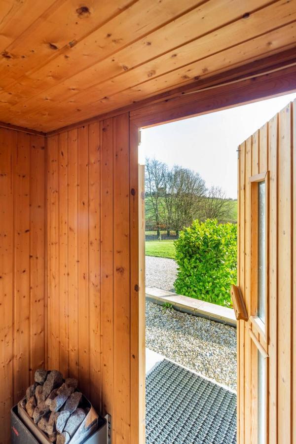 The Retreat, Sauna & Hot Tub, Charming & Cosy Gem Blandford Forum Esterno foto