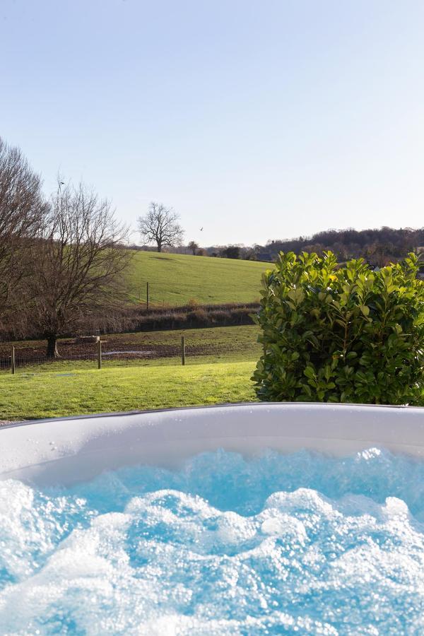 The Retreat, Sauna & Hot Tub, Charming & Cosy Gem Blandford Forum Esterno foto
