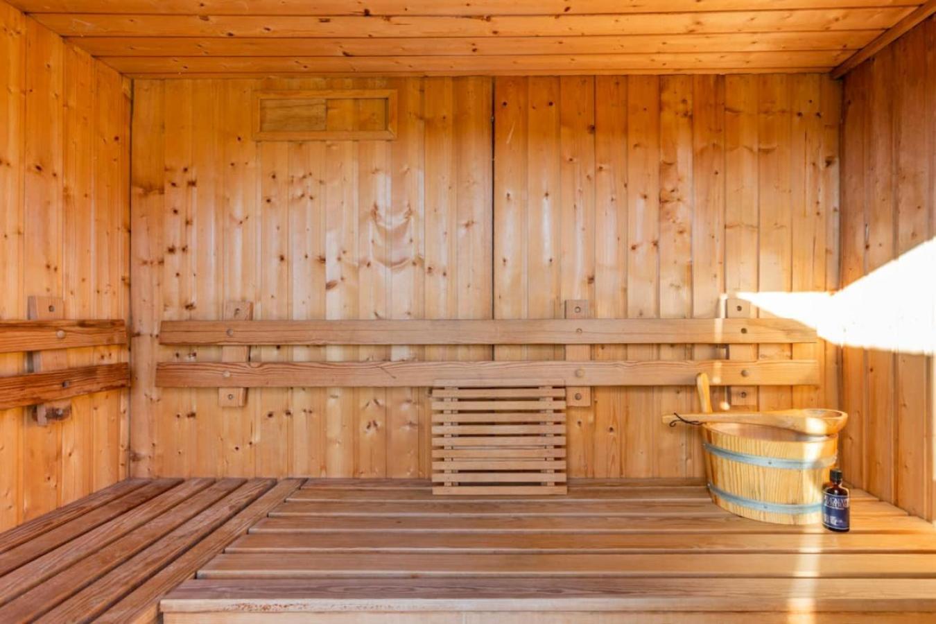 The Retreat, Sauna & Hot Tub, Charming & Cosy Gem Blandford Forum Esterno foto